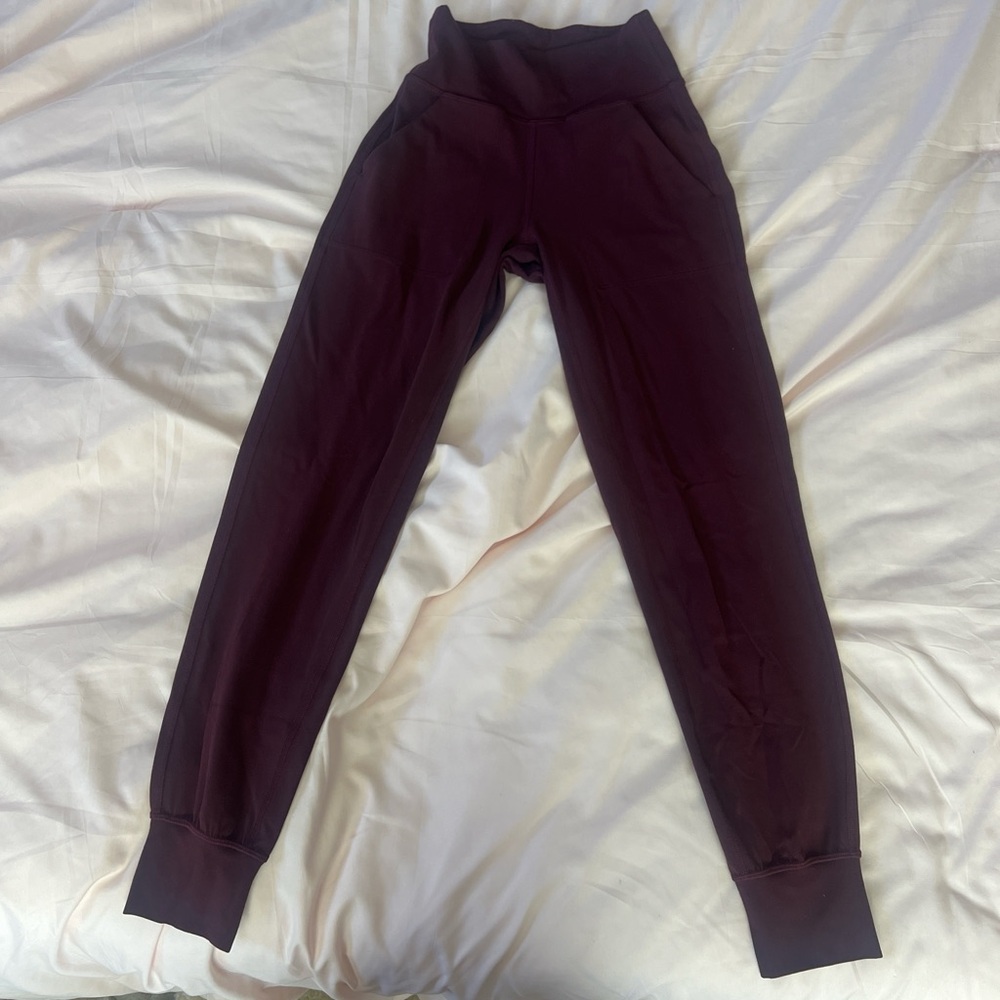 Lululemon Sweats with pockets - Picture 3 of 5
